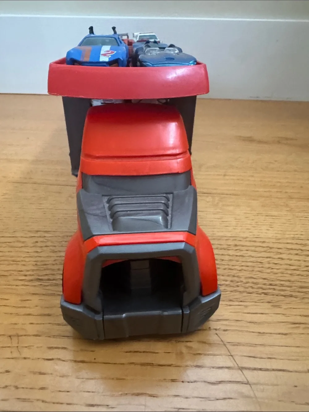 Hot Wheels City Blastin’ Rig Hauler